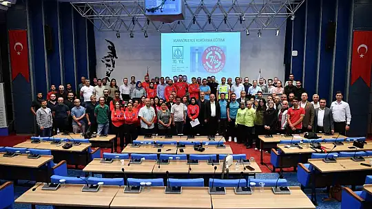 Büyükşehirden asansörden kişi kurtarma eğitimi