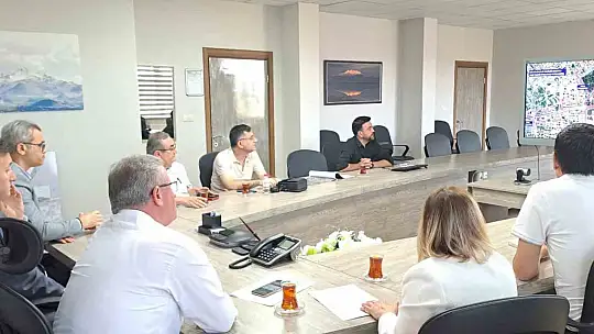 Büyükşehirden eğitimcilere 'Kartal Kavşağı' sunumu