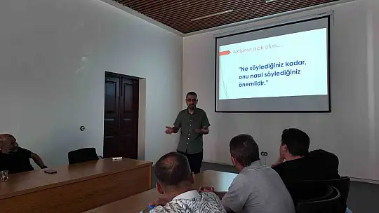Büyükşehirden Kültür Yolu Festivali öncesi personele 'iletişim ve hizmet eğitimi'