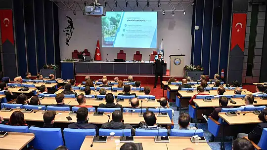 Büyükşehirden personele 'akıllı şehir' sunumu