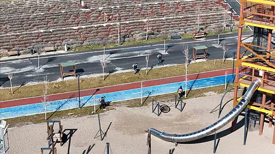 Büyükşehirden Recep Tayyip Erdoğan Millet Bahçesi'nde bakım, onarım ve temizlik seferberliği