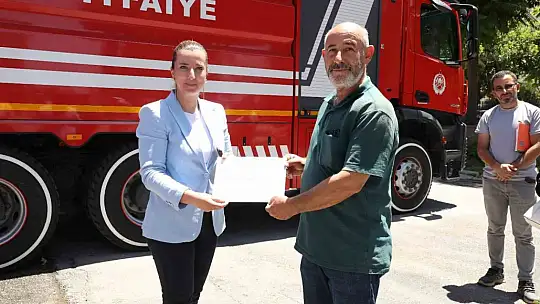 Büyükşehirin 'Afet' odaklı kurslarında katılım belgeleri sahiplerini buldu
