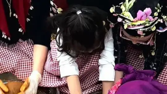 Büyükşehirin çocuklara özgü kütüphanesi ve müzik okulunda eğlenceli yarıyıl etkinlikleri