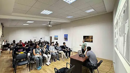 Büyükşehirin Doğal Ürünler Bahçesi'ne anlamlı ziyaret: TÜBİTAK 4004 projesiyle geleceğin çevrecileri yetişiyor
