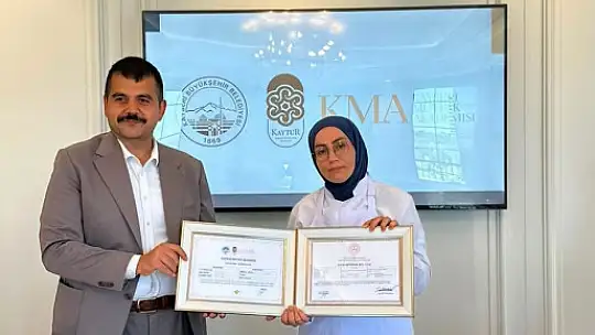 Büyükşehirin gastronomi vizyon projesi Kayseri Mutfak Akademisi ilk mezunlarını verdi