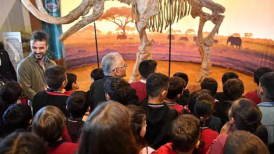 Büyükşehirin iki özel sergisine bilim meraklılarından yoğun ilgi
