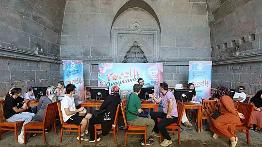 Büyükşehirin LGS Tercih Danışmanlığı Hizmeti yoğun ilgi görüyor
