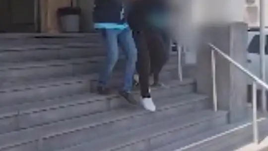 Cami tuvaletinde tartıştığı şahsı bıçaklayan şüpheli yakalandı