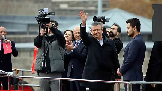 CHP Genel Başkanı Özel: 'Asgari ücret veren için 29, alan için 39 bin lira olmalı'