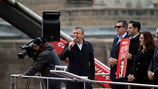 CHP Genel Başkanı Özel: 'Asgari ücret veren için 29, alan için 39 bin lira olmalı'