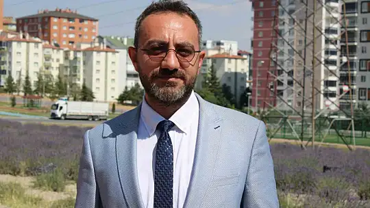 Çiftçilere örnek olması için ekilen lavantanın 4. hasadı yapıldı