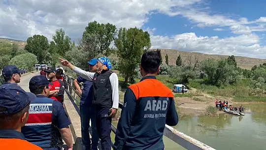 Çocuğunu kurtarmak için Kızılırmak'a giren babanın cansız bedeni bulundu