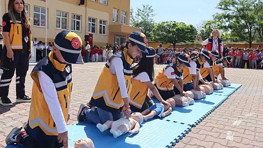 Çocuklar hem öğrendi hem eğlendi