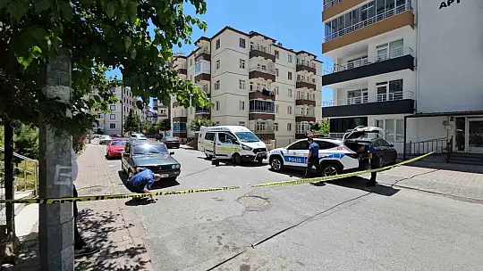 Çocukların kavgasına aileler de dahil oldu: 5'i bıçakla 6 yaralı