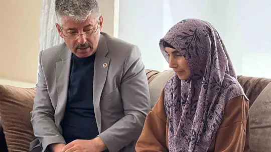 Çopuroğlu: 'Anneler günü'nde ilk ziyaret şehit annemize'