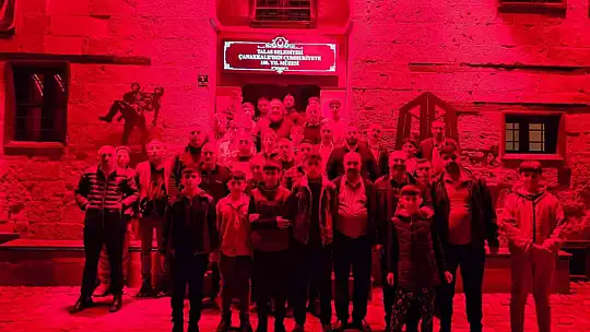 Çukurca'dan geldiler, Çanakkale Müzesi'ni gezdiler