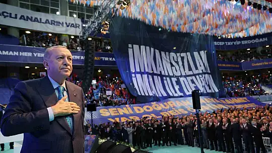 Cumhurbaşkanı Erdoğan: 'Ya o silahlar gönüllü olarak bırakılacak ya da cebren bıraktırılacak'