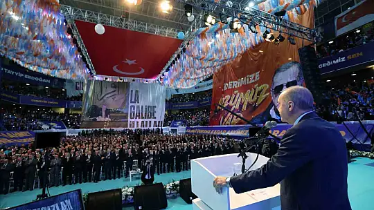 Cumhurbaşkanı Erdoğan: 'Ya o silahlar gönüllü olarak bırakılacak ya da cebren bıraktırılacak'