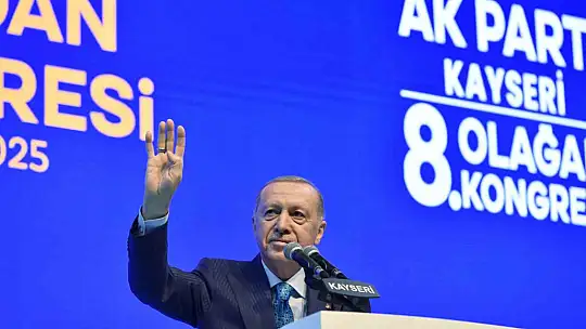 Cumhurbaşkanı Erdoğan: 'Ya o silahlar gönüllü olarak bırakılacak ya da cebren bıraktırılacak'