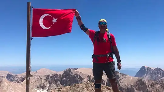 Dağcılar hayatını kaybeden Fehmi Efe için tırmandı