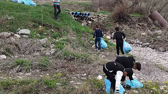 Daha temiz Tomarza için mesire alanları temizlendi