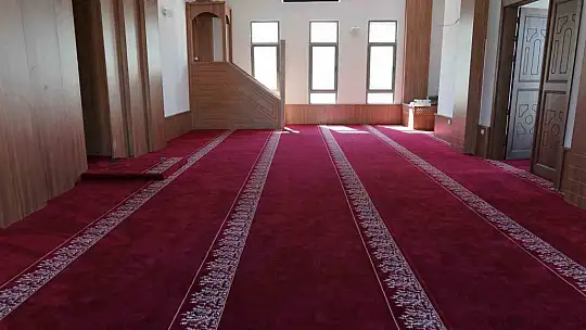 Demokrasi Mahallesi'nin butik camisi hızla tamamlanıyor