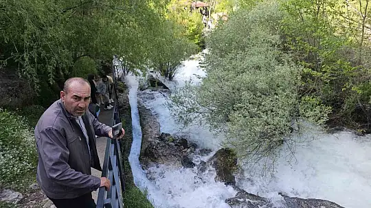 Derebağ Şelalesi'nde bayram coşkusu