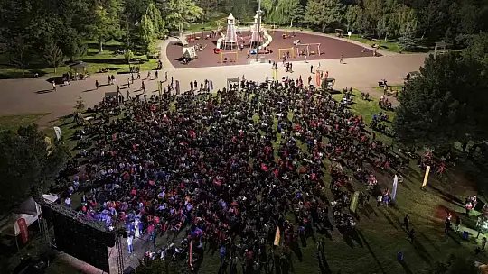 Dev ekranda milli maç heyecanı Kocasinan'da yaşandı