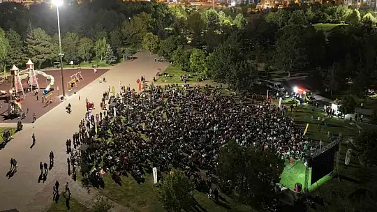 Dev ekranda milli maç heyecanı Kocasinan'da yaşandı