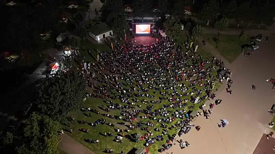 Dev ekranda milli maç heyecanı Kocasinan'da yaşandı