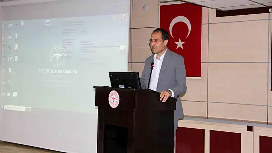 Devlet Hastanesi'nde yeni atanan pratisyen hekimlere oryantasyon eğitimi