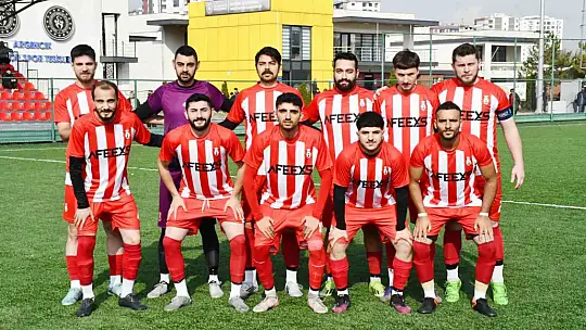 Döğerspor liderliğe yükseldi