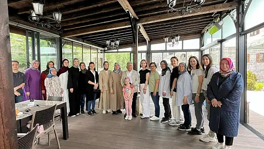 Doktor başkan meslektaşları ile buluştu