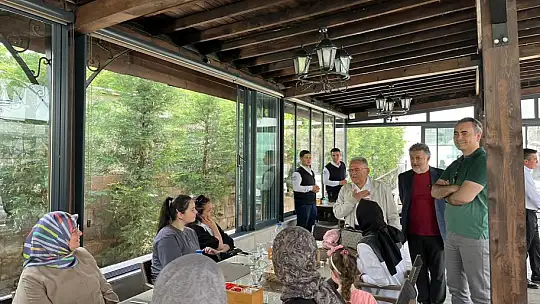 Doktor başkan meslektaşları ile buluştu