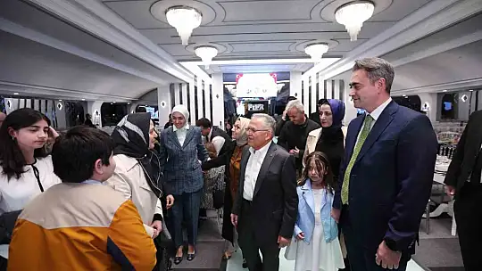 Doktor başkan, meslektaşlarıyla iftar sofrasında buluştu