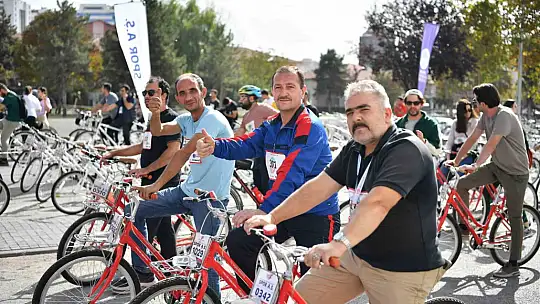 Doktorlar, büyükşehir ile 'sağlık' için pedalladı