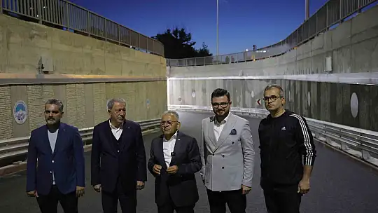 DSİ-Yeni Sanayi Katlı Kavşağı'nda gece yarısı mesaisi