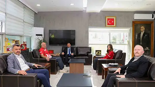 Dünya İkincisi Berat Su Yılmazer'den Kabakcı'ya ziyaret