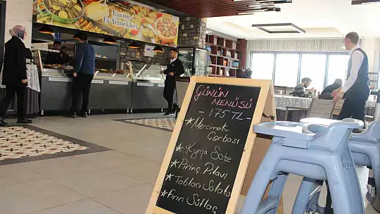 Dürüm fiyatına 5 çeşit yemek