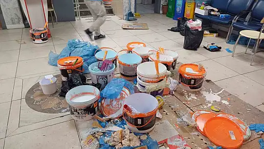 Eğitim sevdası emeklilik tanımadı: 19 köy okulunu yenilediler