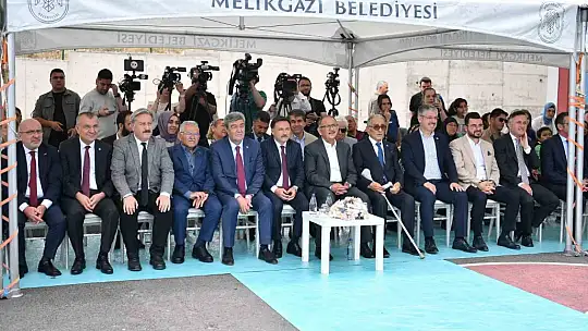 Eğitimde rekor kıran Melikgazi Belediyesi, 3 okulu daha hizmete açtı