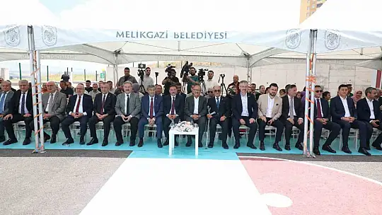 Eğitimde rekor kıran Melikgazi Belediyesi, 3 okulu daha hizmete açtı