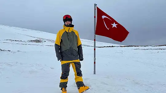 Ekstrem kayakçı Dan Egan, 33 yıl sonra yeniden Erciyes'te