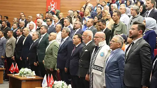 Elitaş'a fahri doktora verildi