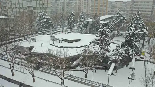Emekli Kafeteryası takdir topluyor