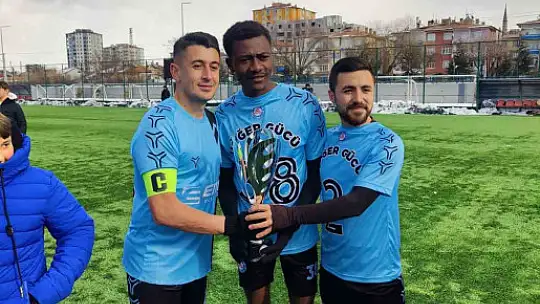 EMT Döğergücü FK namağlup şampiyon
