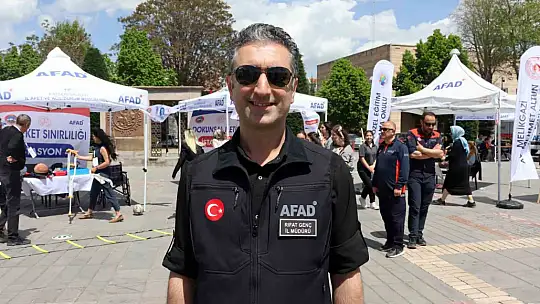 Engellilerin yaşadığı zorlukları empati kurarak öğrendiler
