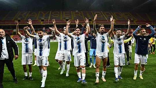 Erciyes 38 FK 2. tura yükseldi: Erciyes 38 FK: 2-Mazıdağı Fosfatspor: 0