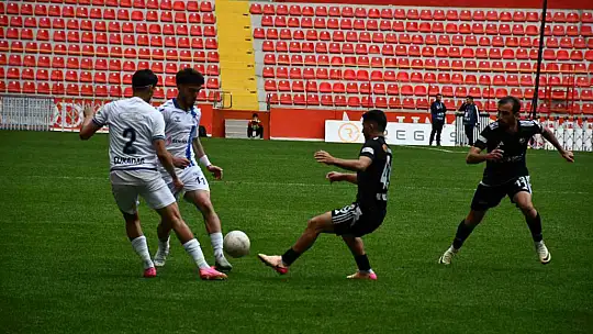 Erciyes 38 FK evinde kaybetti