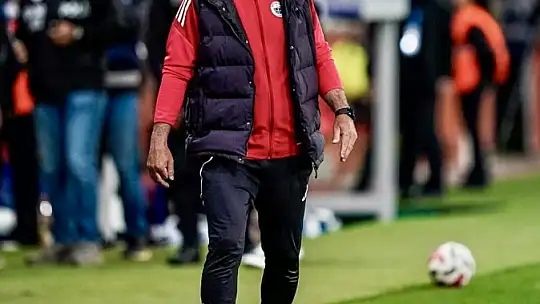 Erciyes 38 FK istikrardan yana